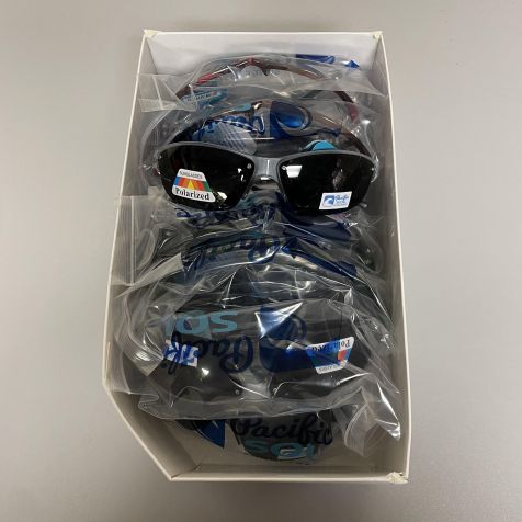 Link Distribution 1064 Polar Sunglasses